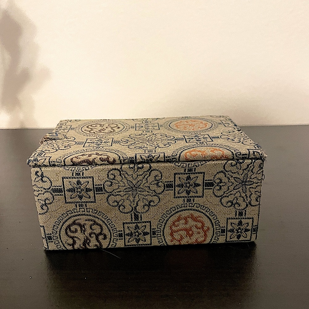 Mini Japanese style gift box, or jewelry box
